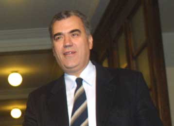 Η κυβέρνηση απλώς εφάρμοσε το νόμο, δήλωσε ο υπουργός Τύπου