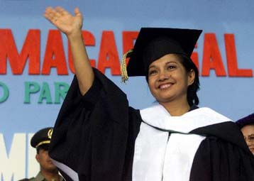 Η Αρόγιο τάσσεται στο πλευρό της Εκκλησίας για ταινία – καταγγελία