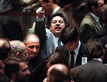 Με σημαντικά κέρδη έκλεισαν Dow Jones και Nasdaq την Τρίτη