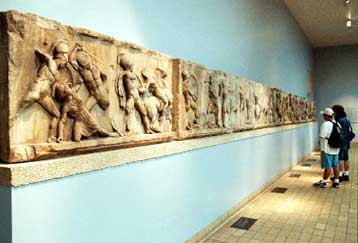 «Πρέπει να υποδείξουμε στους Βρετανούς να τα επιστρέψουν»