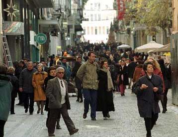 Από τις 5 Απριλίου οι νέες ώρες λειτουργίας των καταστημάτων εν όψει του Πάσχα