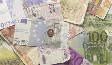 Οι προσδοκίες για μείωση των επιτοκίων από την ΕΚΤ εκτινάσσουν το κοινό νόμισμα