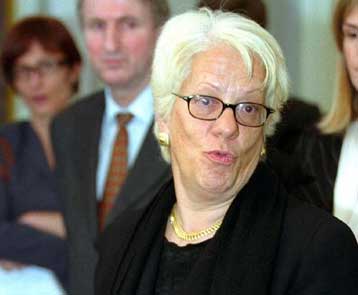 Υπακοή στο ICTY ζητά από τους Σερβοβόσνιους η Ελβετίδα εισαγγελέας