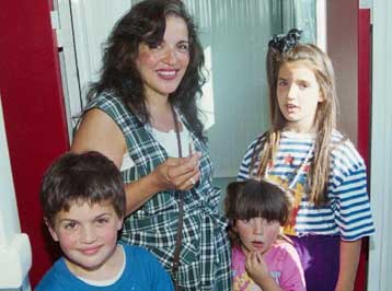 Αντισυνταγματική η απόφαση περί ανώτατου ορίου εισοδήματος