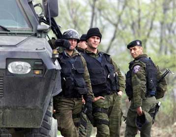 Προχωρά η τελική επιχείρηση του στρατού της ΠΓΔΜ κατά των εξτρεμιστών