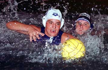 Αήττητη η Γλυφάδα στους «4» του Champions Cup γυναικών, 8-5 την Κατάνια