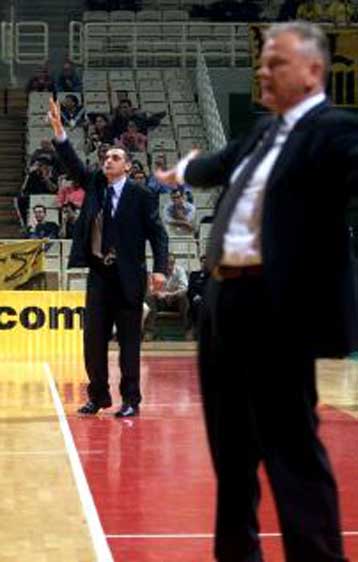 «Εύχομαι να πάρει πρωτάθλημα το Περιστέρι» – Δεν μας ενδιαφέρει, απαντά ο «Αρτζι»