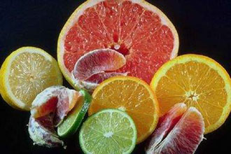 Ευεργετική για τις καρδιοπάθειες η βιταμίνη C