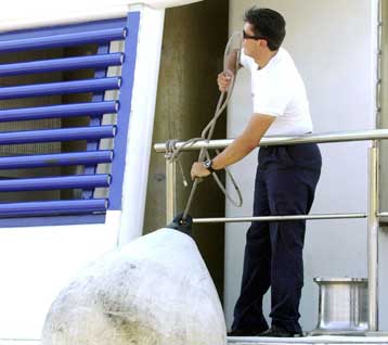 Αναβλήθηκε για την προσεχή εβδομάδα η συνάντηση ΠΝΟ και εφοπλιστών