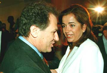 Επαγγελματίας λασπολόγος ο κ. Λαλιώτης, δηλώνει η Ντ.Μπακογιάννη