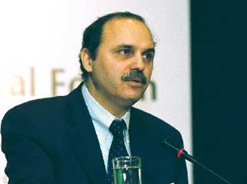 Δεν θα τεθούν άλλες εισηγμένες υπό επιτήρηση προς το παρόν