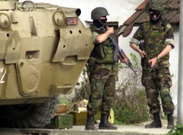 Προς εξομάλυνση βαίνει η κατάσταση στην ΠΓΔΜ, εκτιμά ο ΥΠΕΘΑ