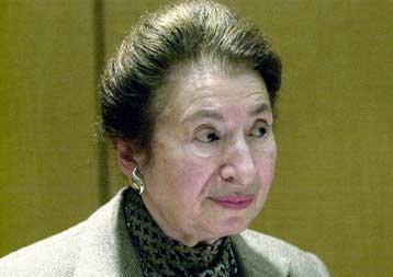 Διδάκτωρ του τμήματος Βιολογίας η πρόεδρος του Μουσείου Φυσικής Ιστορίας