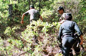 Τετράωρη «μάχη» μεταξύ αγνώστων και συνοριακών φρουρών