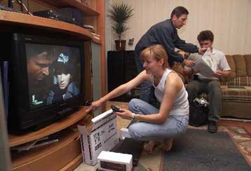 Η Αθήνα θα εφαρμόσει τη νομοθεσία για τα πνευματικά δικαιώματα