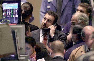 Κέρδη για Nasdaq, μικρές απώλειες για Dow Jones την Πέμπτη