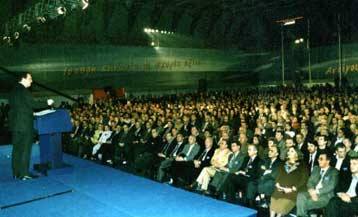 Για τις εξελίξεις στην ΠΓΔΜ θα ενημερώσει τον Πρόεδρο της Δημοκρατίας