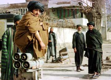 Aσφυκτικός ο κλοιός των Ταλεμπάν για να αποτραπούν οι εκδηλώσεις