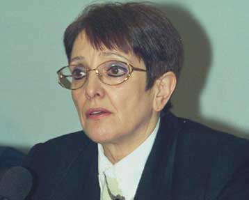 Βιβλία και αρχειακό υλικό στο EΚΕΜΕ του Πανεπιστημίου La Trobe