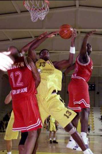 Εκτός έδρας νίκη της Σαλόν 72-69 επί της Παμέσα – Αποτελέσματα Κόρατς