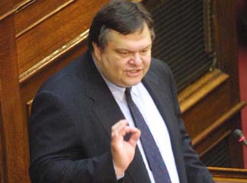 Μονιμοποίηση των δημοσίων υπαλλήλων με σύμβαση αορίστου προτείνει ο Βενιζέλος