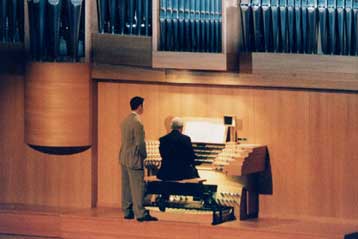 Ρεσιτάλ εκκλησιαστικού οργάνου από τον Νίκολας Κίναστον