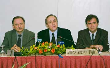 Ο ΣΥΝ επιχειρεί άνοιγμα στους ψηφοφόρους του ΠΑΣΟΚ