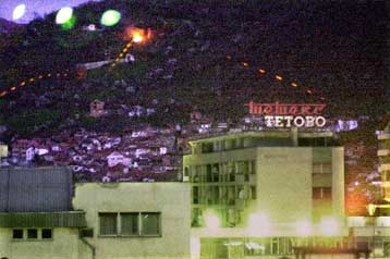 Δυνάμεις της ΠΓΔΜ σφυροκοπούν την ευρύτερη ζώνη του Τέτοβο