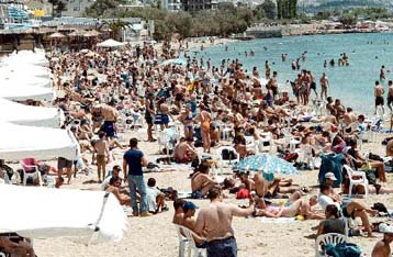 Δεκαέξι προτάσεις υποβλήθηκαν για την ανάπλαση των ακτών