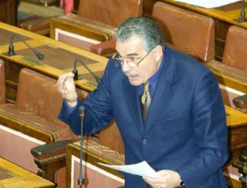 «Είσαι νούμερο» είπε ο Ν.Φαρμάκης στον Γ.Γιακουμάτο