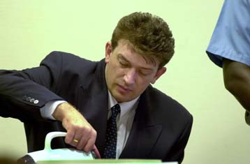 Τρεις ακόμη Σερβοβόσνιοι δικάζονται στη Χάγη