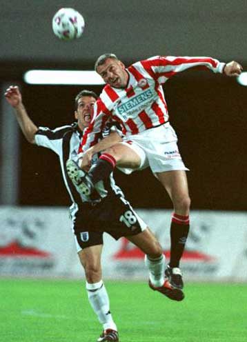 Μερική ρήξη χιαστού τον θέτει νοκ άουτ έως το τέλος της περιόδου