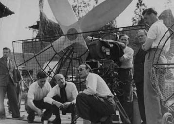 Στο βετεράνο διευθυντή φωτογραφίας Τζακ Κάρντιφ