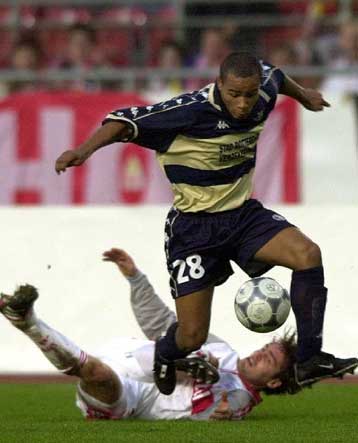 «Πολυβόλα» Αϊντχόβεν, Φέγενορντ και Αγιαξ στην Eredivisien