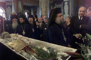 Κηδεύτηκε ο μητροπολίτης Νέας Σμύρνης