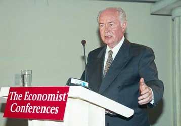 Στις Βρυξέλλες ο επικεφαλής των ενταξιακών διαπραγματεύσεων της Κύπρου