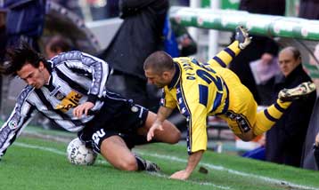 Νίκες για Πάρμα, Μίλαν και Ίντερ, ισοπαλία για Φιορεντίνα