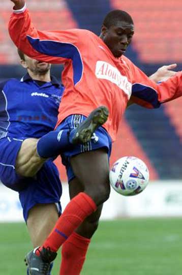 Αγνώριστος ο Ιωνικός ηττήθηκε με 4-0 από τους «κυανέρυθρους»