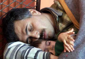 Συνελήφθησαν τρεις, αναζητούνται άλλοι δύο