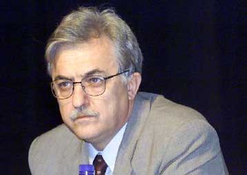 Ίσως αναγκαστώ να κατονομάσω τα συμφέροντα στο χώρο της υγείας