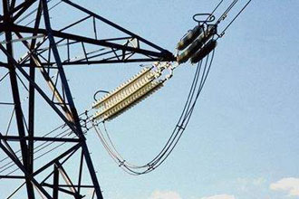 «Επικίνδυνοι οι πυλώνες για καρκίνο» υποστηρίζει Βρετανός επιστήμονας