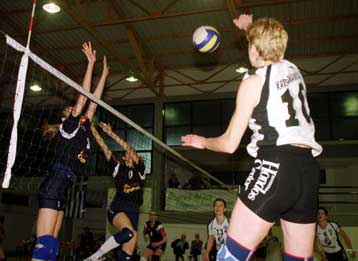 Νίκησαν για δεύτερη φορά με 3-0 την ΕΑ Λάρισας στην Α1 γυναικών βόλεϊ