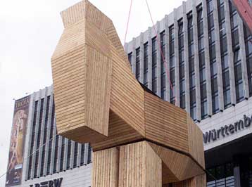 Έκθεση θησαυρών της Τροίας εγκαινίασαν Ράου και Σεζέρ