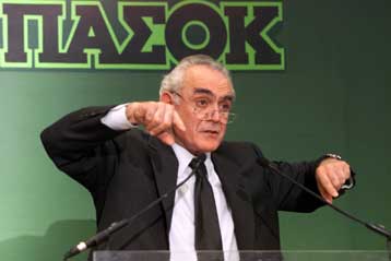 Ανανέωση με άνοιγμα προς τα κόμματα της Αριστεράς, πρότεινε ο Τσοχατζόπουλος