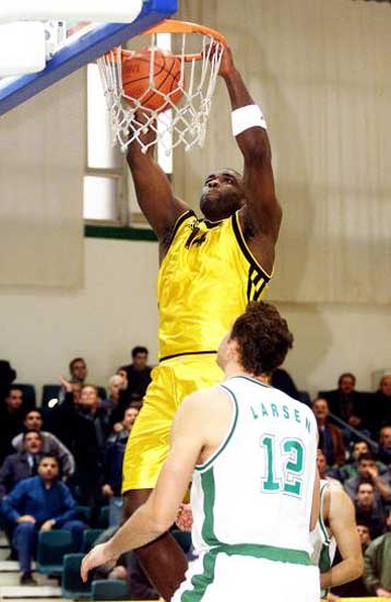 78-66 το Μακεδονικό