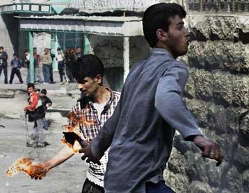 Ζητούν από το Ισραήλ την άρση του αποκλεισμού