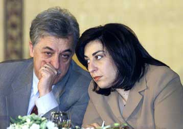 Η κυβερνητική πολιτική έχει δείγματα αλαζονείας  και αναλγησίας προς τον πολίτη