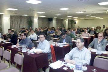 Συμμετέχουν εκπρόσωποι των οργανώσεων του κόμματος