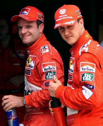 Το 1-2 της Ferrari «έβαψε» κόκκινες τις πρώτες θέσεις εκκίνησης