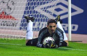 Υπέστη ρωγμώδες κάταγμα – Αγώνας δρόμου να προλάβει το Κύπελλο